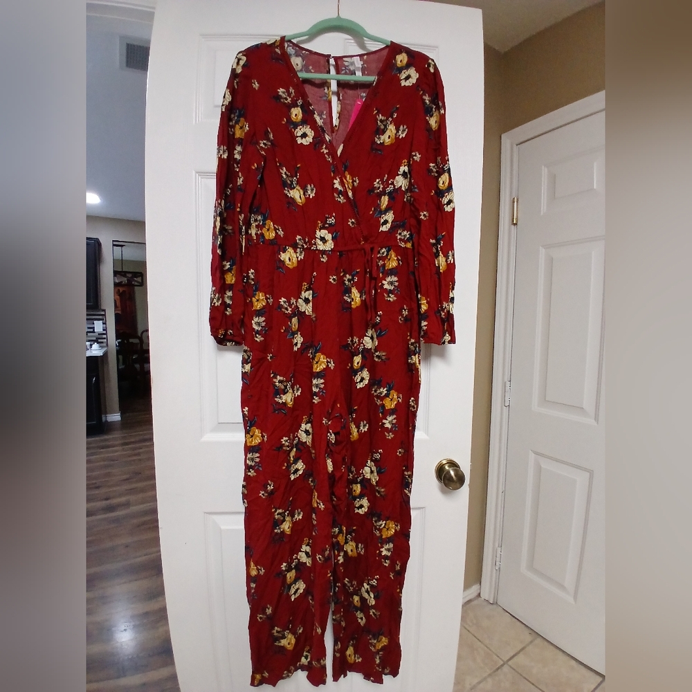 Xhilaration Dark Red Floral Jumpsuit With Pockets - SIZE  L